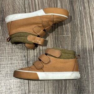 Old Navy toddle boy high top dressy shoes-Size 8